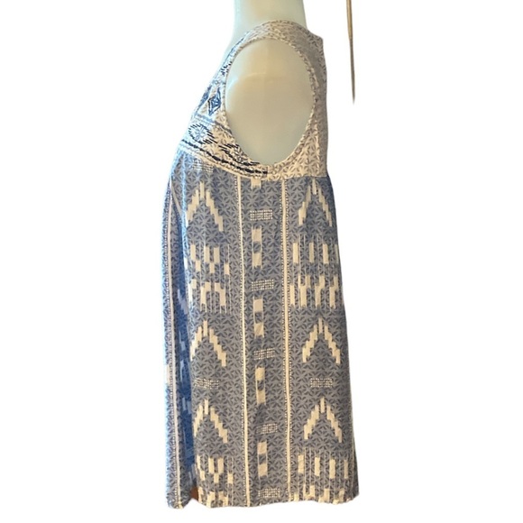 🌸NWT STYLE & Co Sleeveless Swing Tassel Blouse - size womens XS - Picture 3 of 11